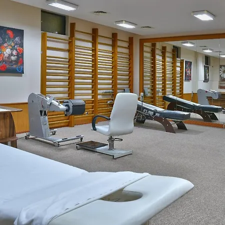 Estreya Palace Άγιος Κωνσταντίνος και Ελένη