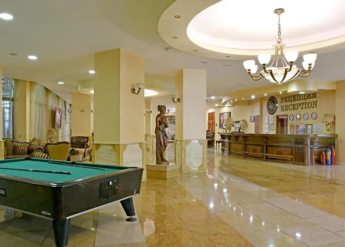 Estreya Palace سينتس قسطنطين وهيلينا