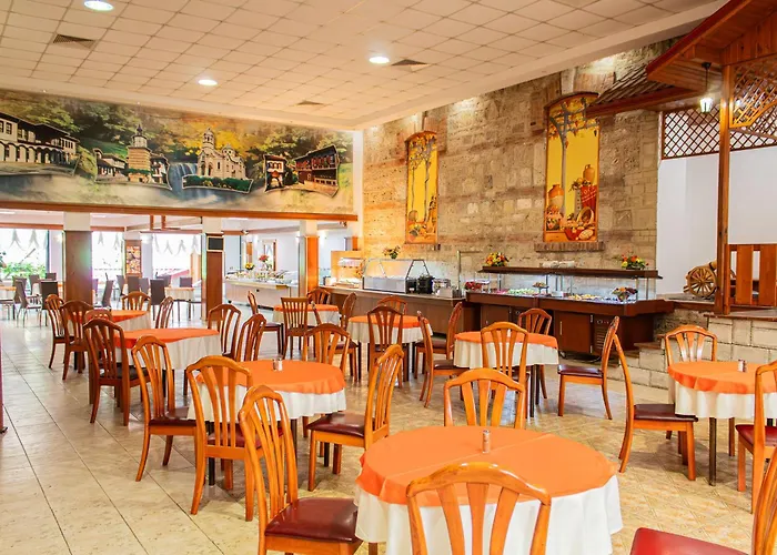 Estreya Palace فندق سينتس قسطنطين وهيلينا