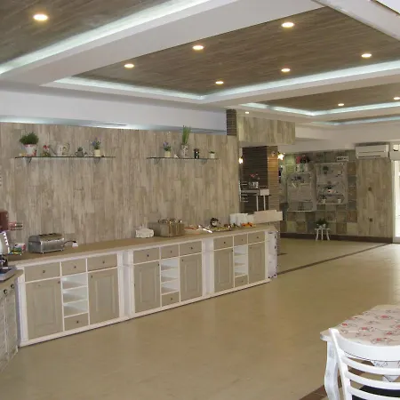 Hotel Estreya Palace