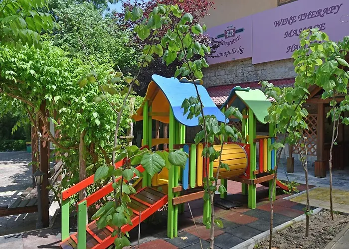 Hotel Estreya Palace