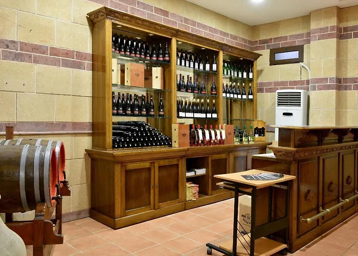 Estreya Palace Hotel 4*