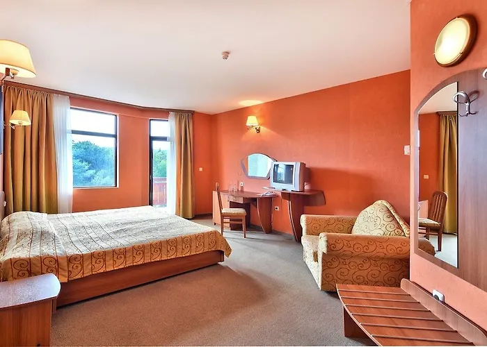 Hotel Estreya Palace 4*